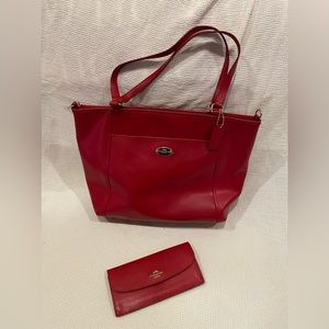 Coach Leather Purse and Wallet